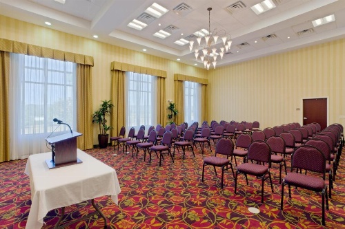 Holiday Inn Express Woodstock-Shenandoah Valley image 12